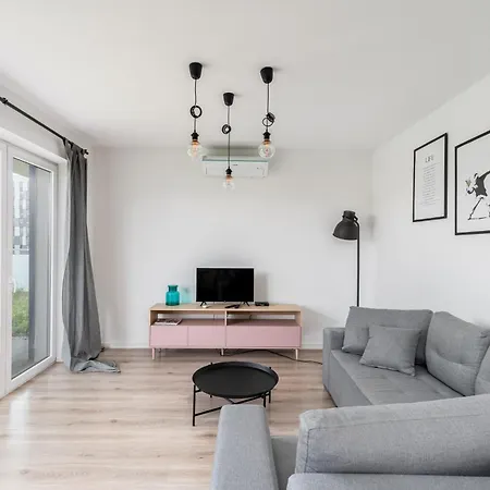 Rogozinskiego 2-bedroom * Kraków