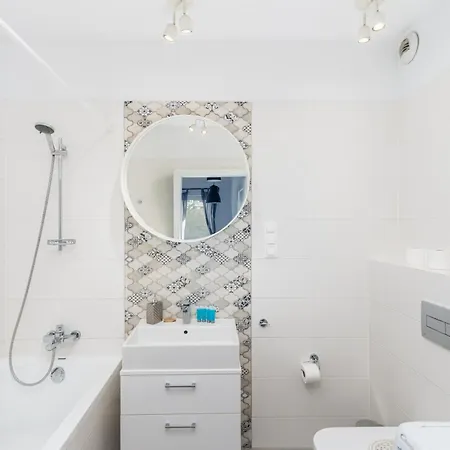 Rogozinskiego 2-bedroom Lejlighed *